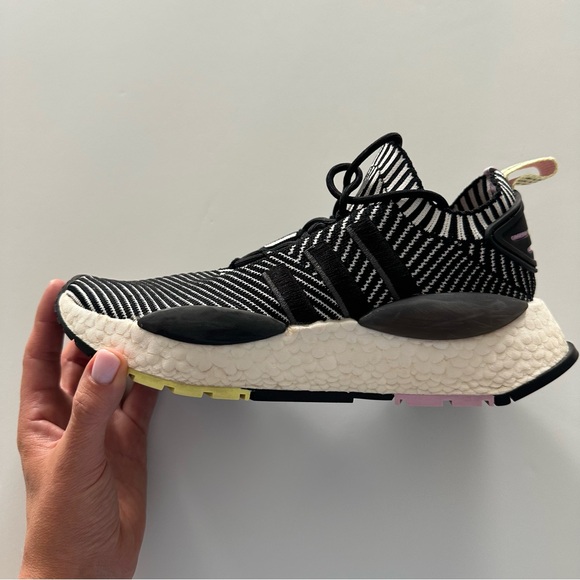 adidas Shoes - NMD_W1